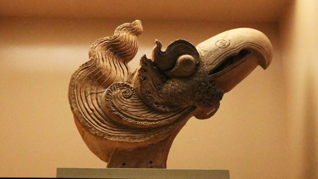 con phượng thời Trần