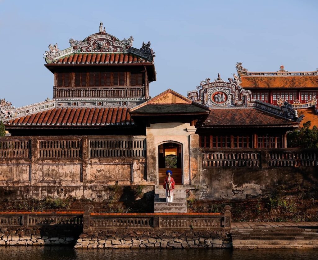 TOP 5 DI TÍCH LỊCH SỬ NHẤT ĐỊNH PHẢI ĐI TẠI HÀ NỘI